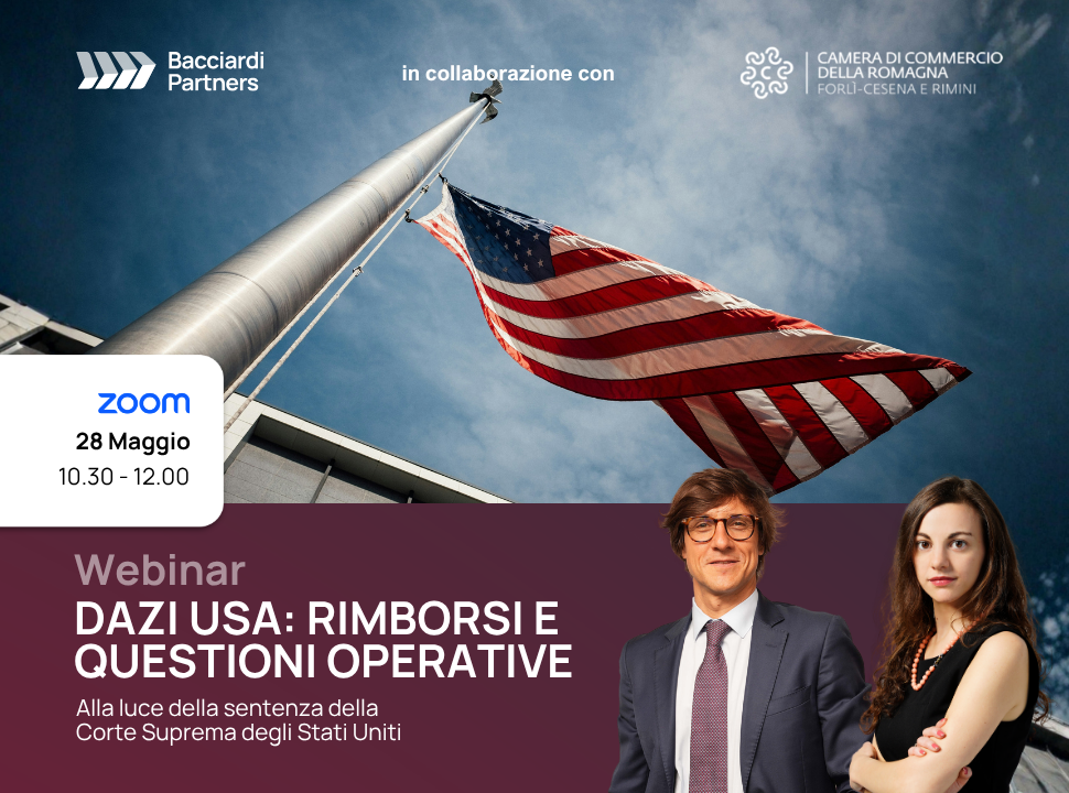 Bandiera americana che sventola-Dazi USA, rimborsi e questioni operative